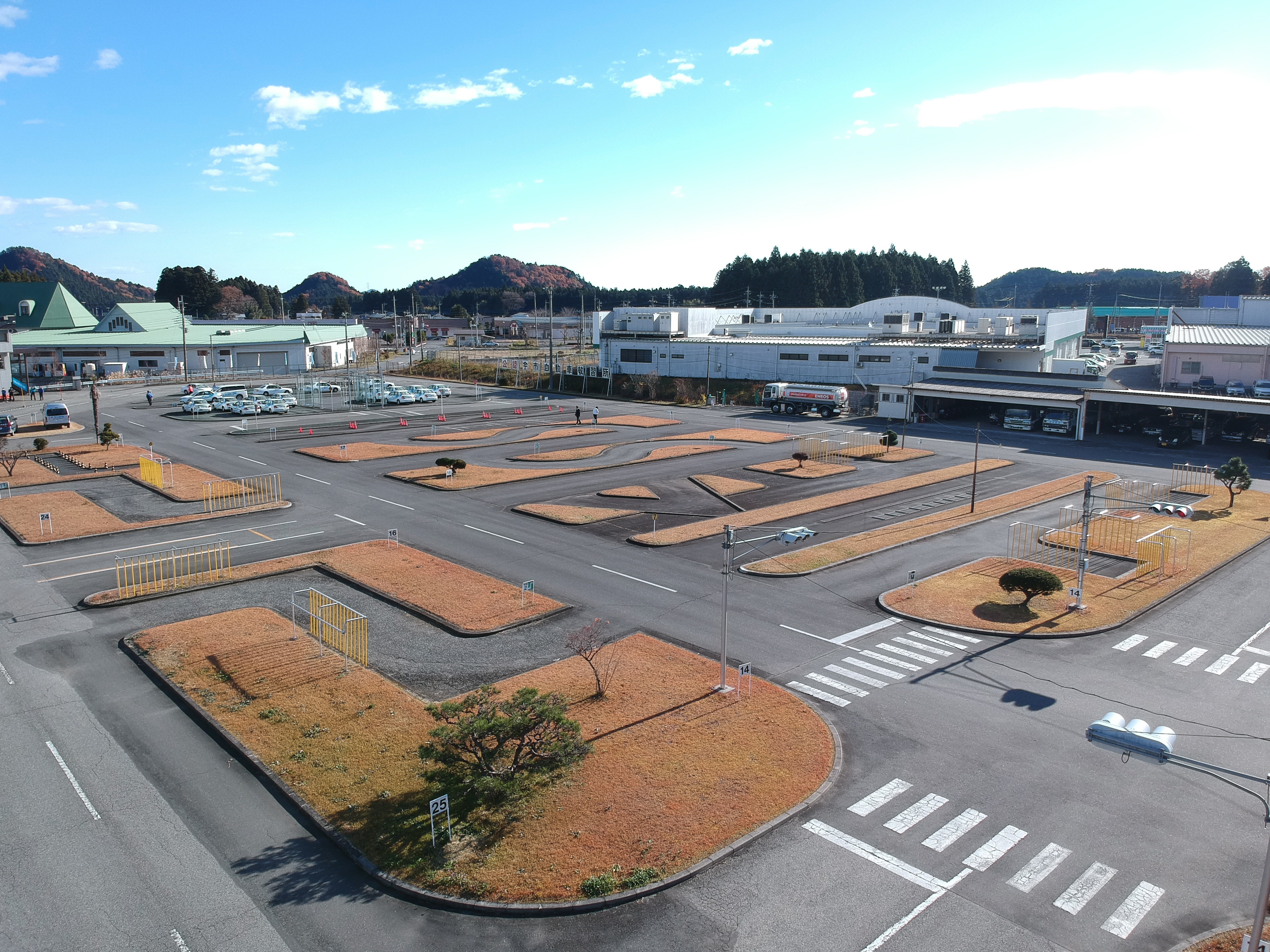 大自然に囲まれた贅沢な教習環境